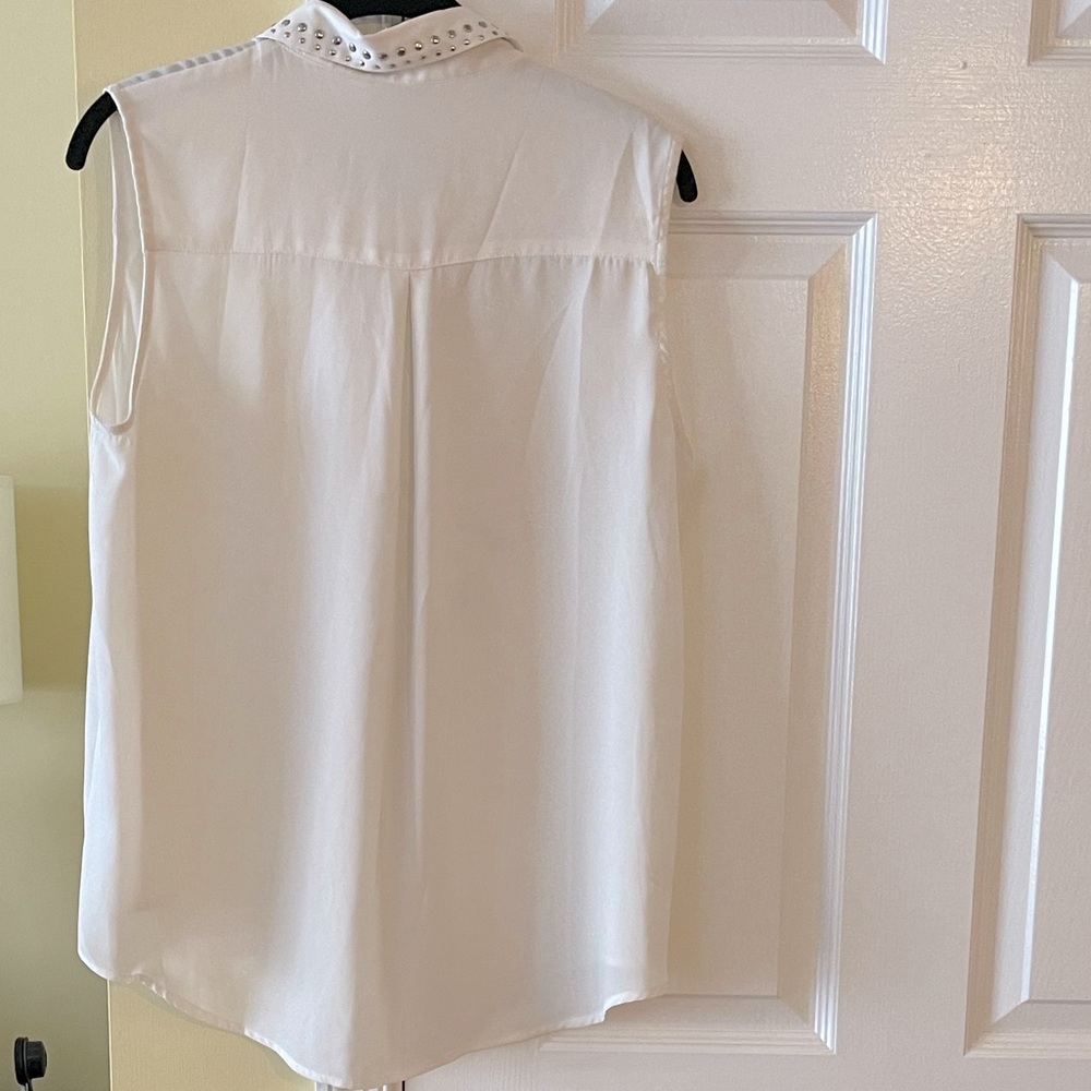 Blouse - Picture 2 of 2